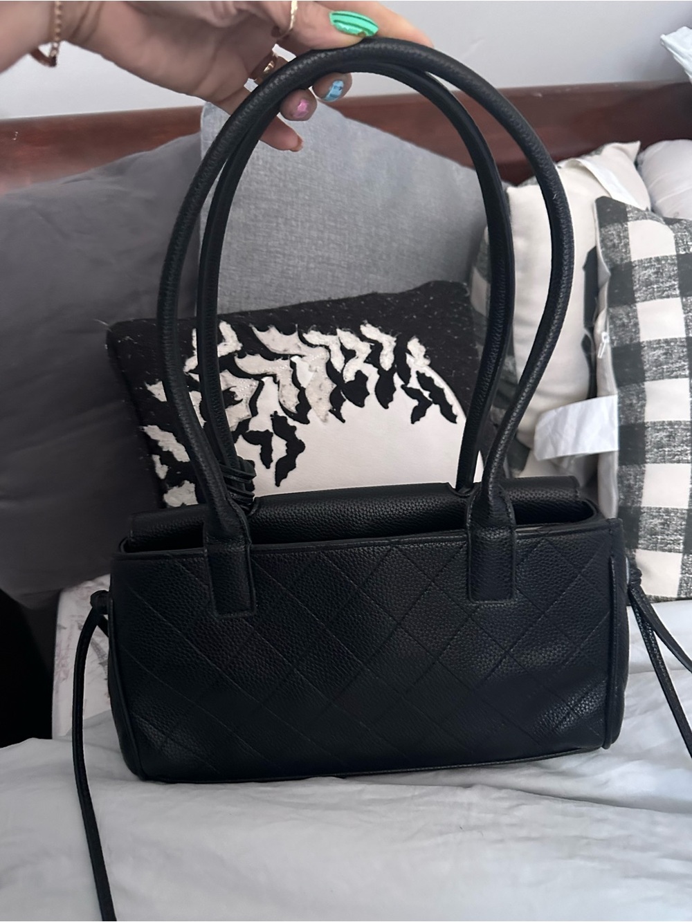 Black Quilted Women’s Shoulder Bag with extra strap